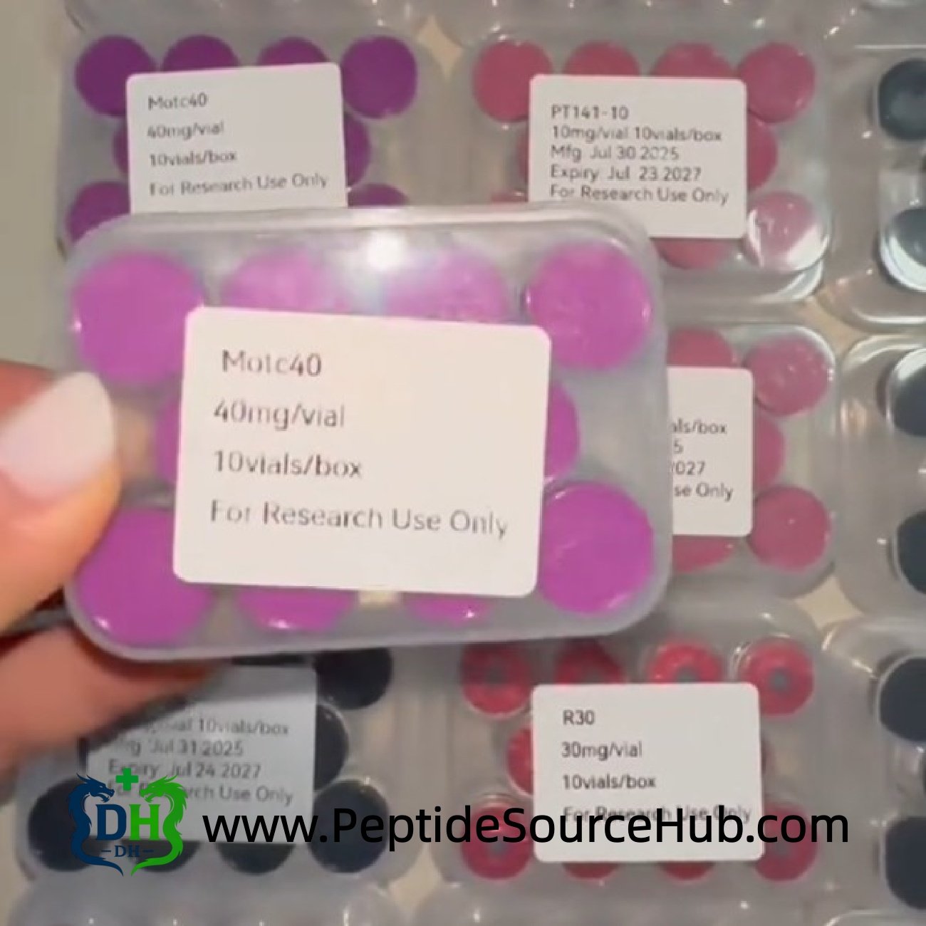 MOTS-C 40 mg peptide kits with purple caps in trays